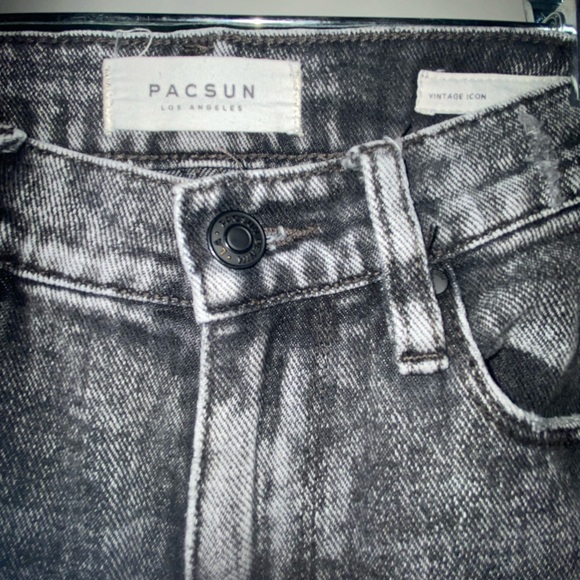 Pacsun Vintage Icon Grey-washed straight-leg jeans - Picture 2 of 6